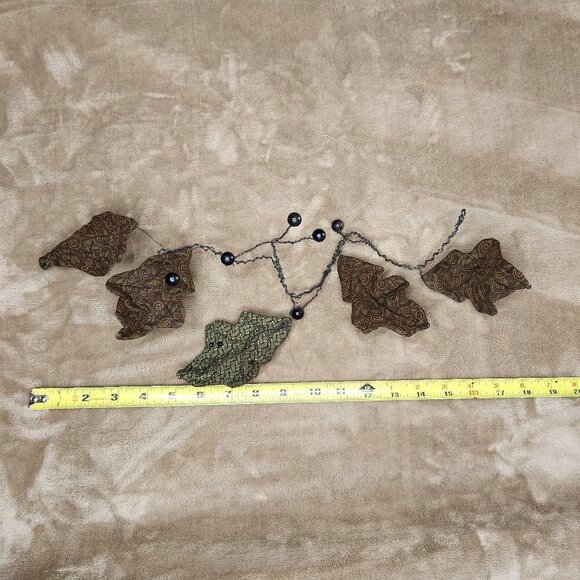 Vintage Folk Art Leaves & Branch - Picture 5 of 5